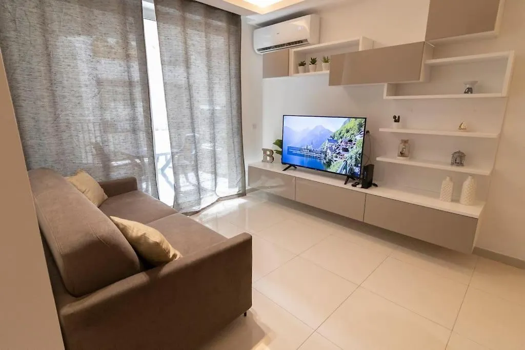 Lovely Modern 1 Bedroom Apartment In San Gwann